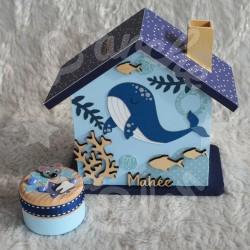 Cadeau de naissance Baleine, boite à souvenirs personnalisée avec une tirelire et boite a dents