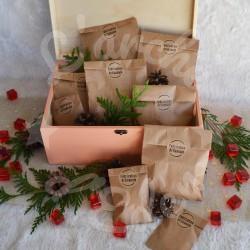 Calendrier de l'avent en bois personnalisable avec 24 surprises artisanales et personnalisées