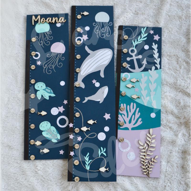 Toise pour chambre d'enfant en bois décoration baleine et tortues Toise pour chambre d'enfant en bois décoration baleine et tortues
