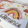 Boite à souvenirs de naissance personnalisée décoration renard et arc en ciel